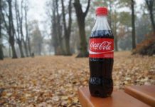 Un hombre murió luego de beber en 10 minutos toda una botella de Coca-Cola de 1,5 litros