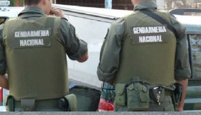 gendarmes-asalto-min