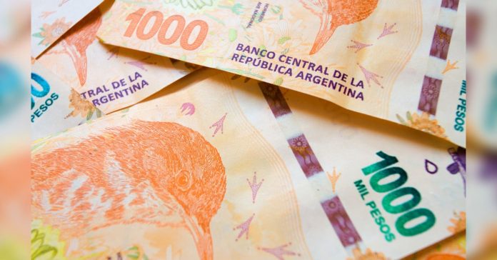 anses-billetes-dinero-pesos-min