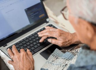 ¿PAMI entrega computadoras gratis a jubilados y pensionados? Esto confirmó el gobierno