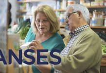 El Gobierno oficializó el beneficio para que jubilados y pensionados de ANSES paguen menos en sus compras